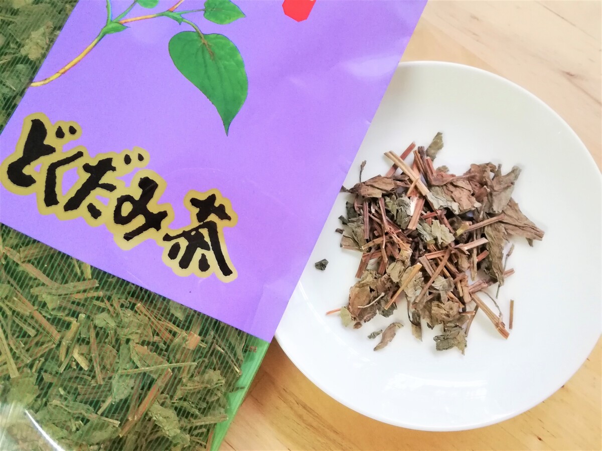 どくだみ茶 はクセなく香ばしく美味 ノンカフェイン ダイエットや健康目的に Yuki S Small Kitchen